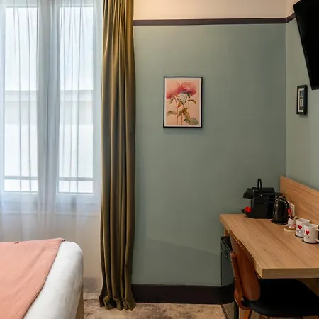 De France, Un Ammi Szálloda